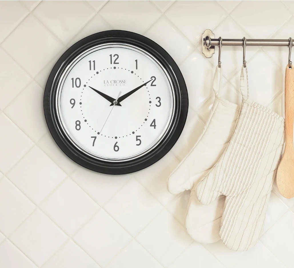 La Crosse Diner Wall Clock, 9" - Image 2