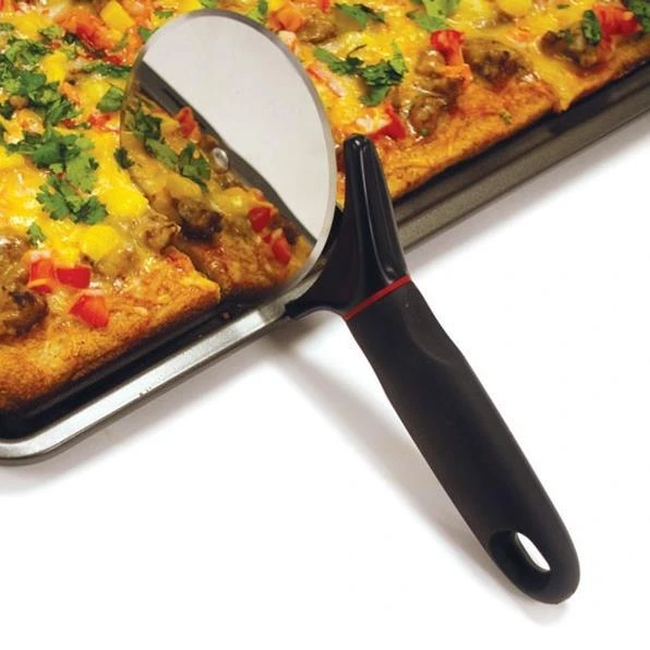 Norpro Grip EZ Pizza Wheel - Image 2