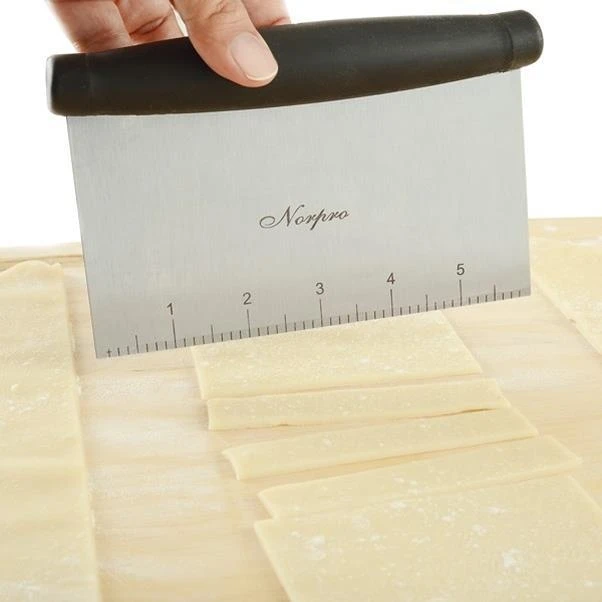 Norpro Grip EZ Chopper/Scraper - Image 3