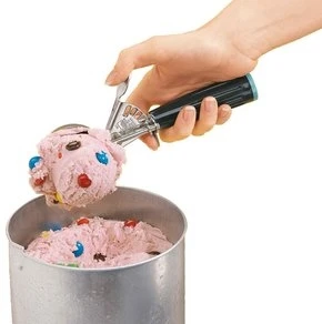 Hamilton Beach 4 Quart Bucket Ice Cream Maker - Image 2