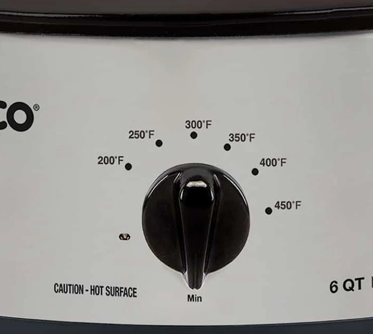 Nesco 6 Qt. Stainless Steel Roaster with Porcelain Cookwell - Image 3