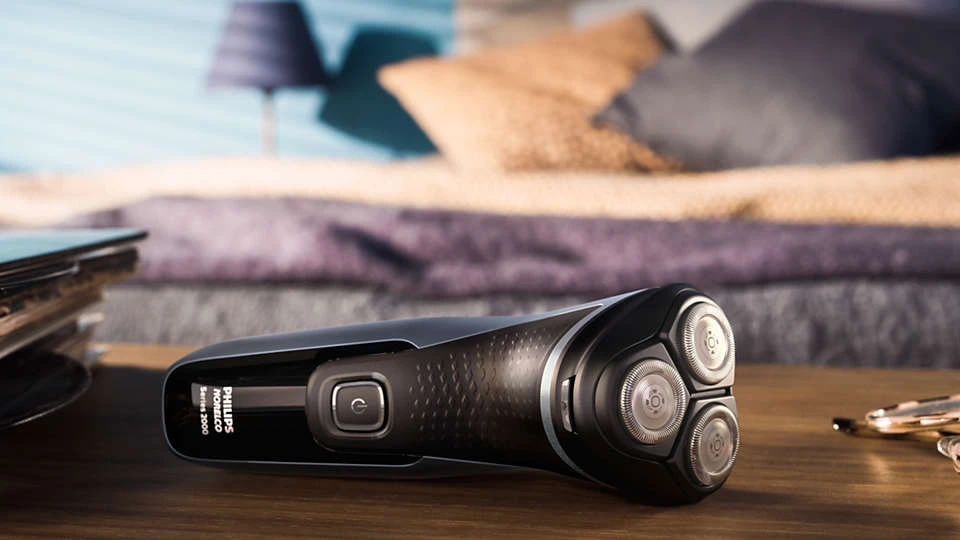 Philips Norelco Shaver Cordless Dry Electric Shaver - Image 9